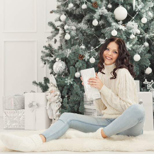 Happy Holidays from Nonie of Beverly Hills!